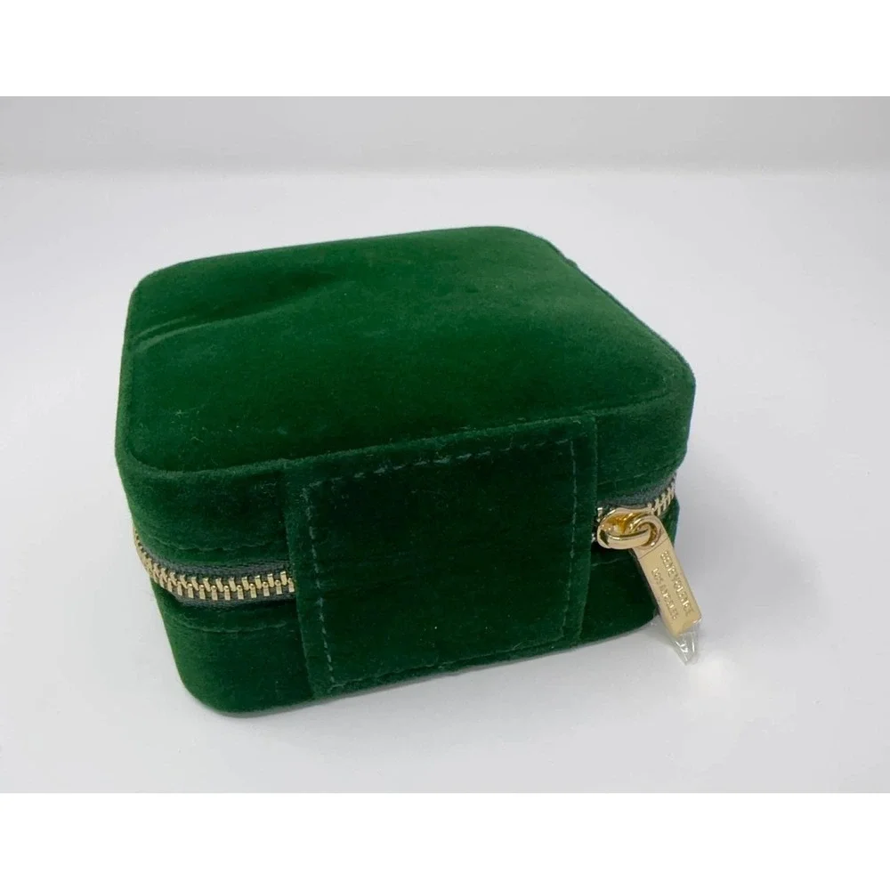 NEW Benevolence Square Travel Jewelry Organizer Box with Mirror‎ Green Velvet